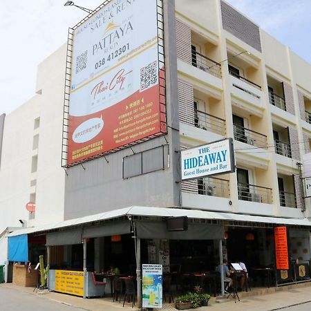 Hideaway Guest House And Bar Pattaya Exterior photo
