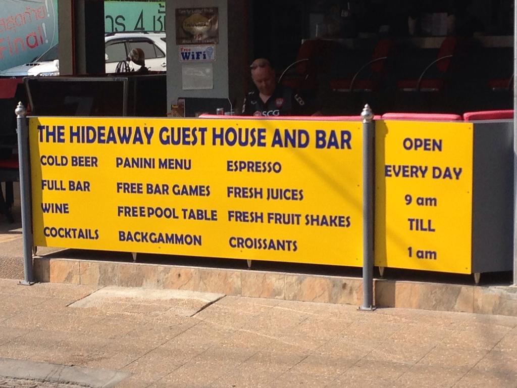 Hideaway Guest House And Bar Pattaya Exterior photo